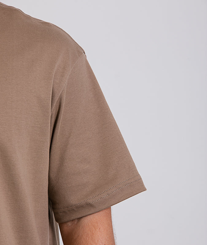 Camiseta Over Soho - Marrom