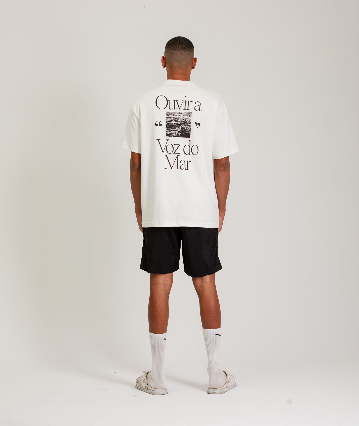 Camiseta Over Ouvir a Voz do Mar