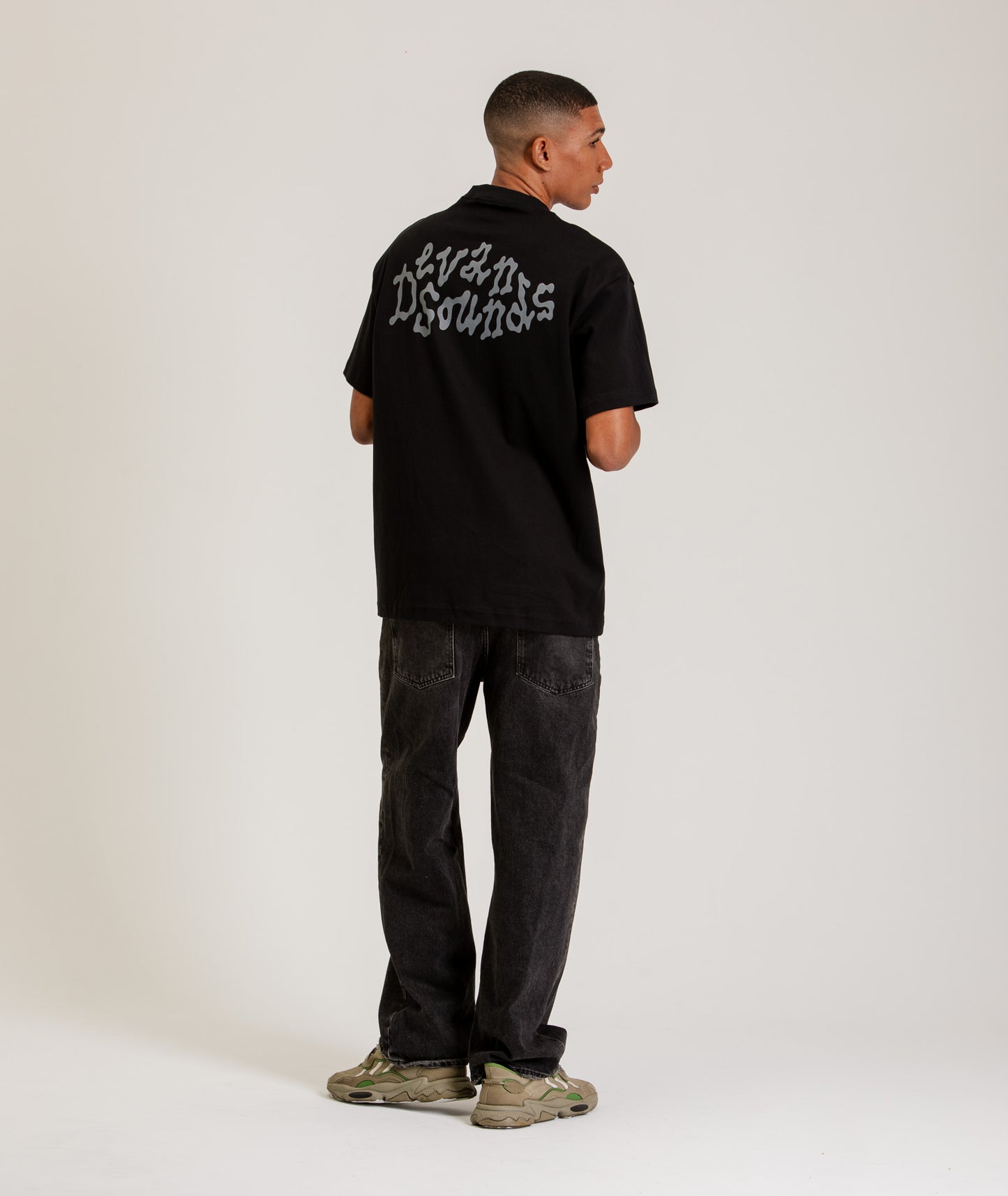 Camiseta Over Devan Sounds