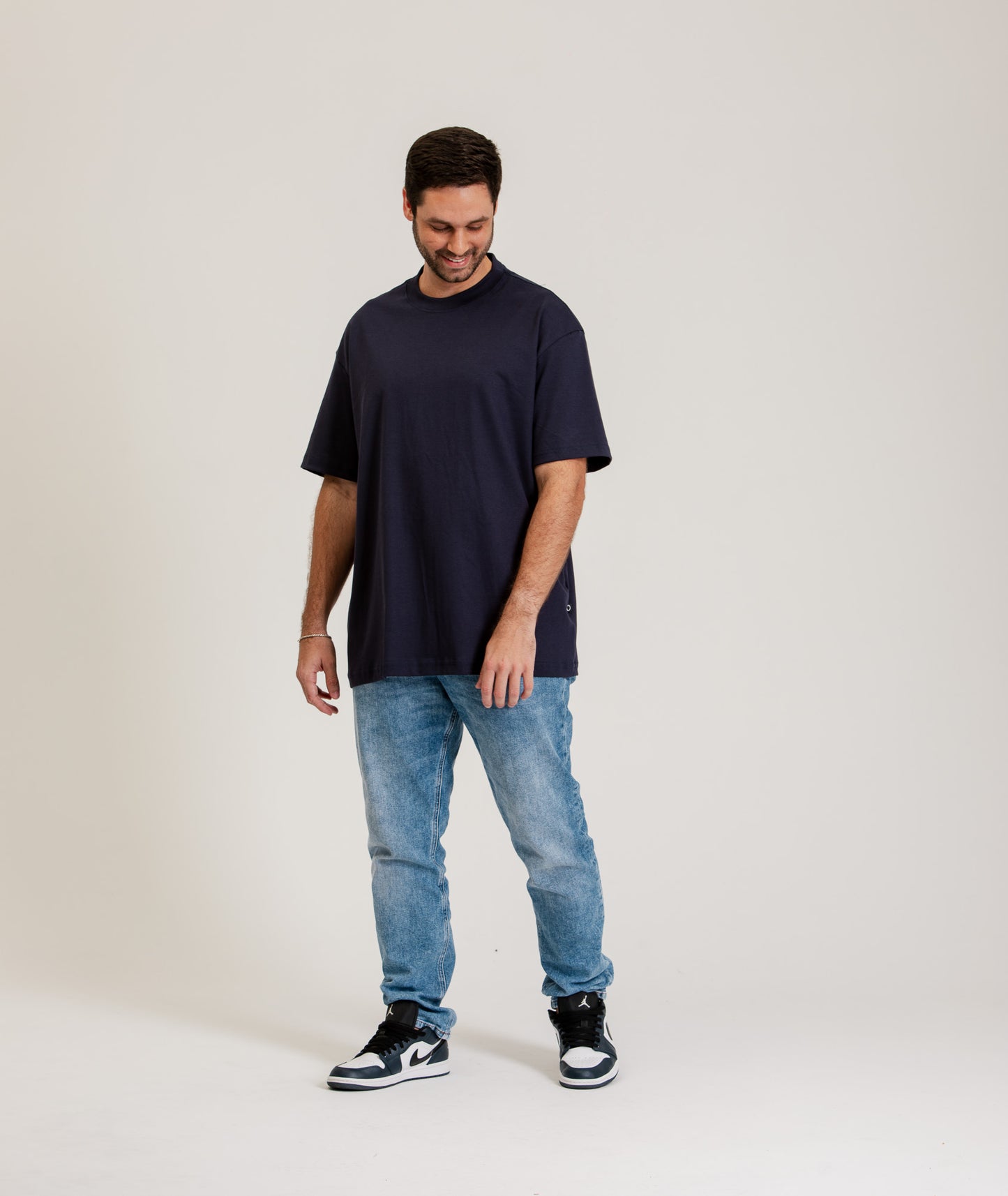 Camiseta Over Soho - Azul Marinho