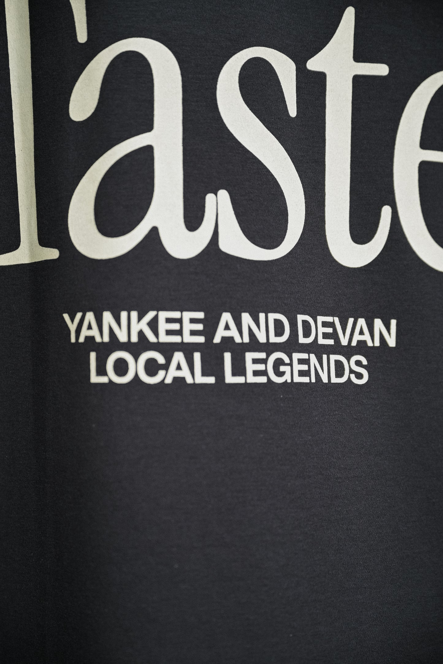 Camiseta Over Savor the Taste - Preta