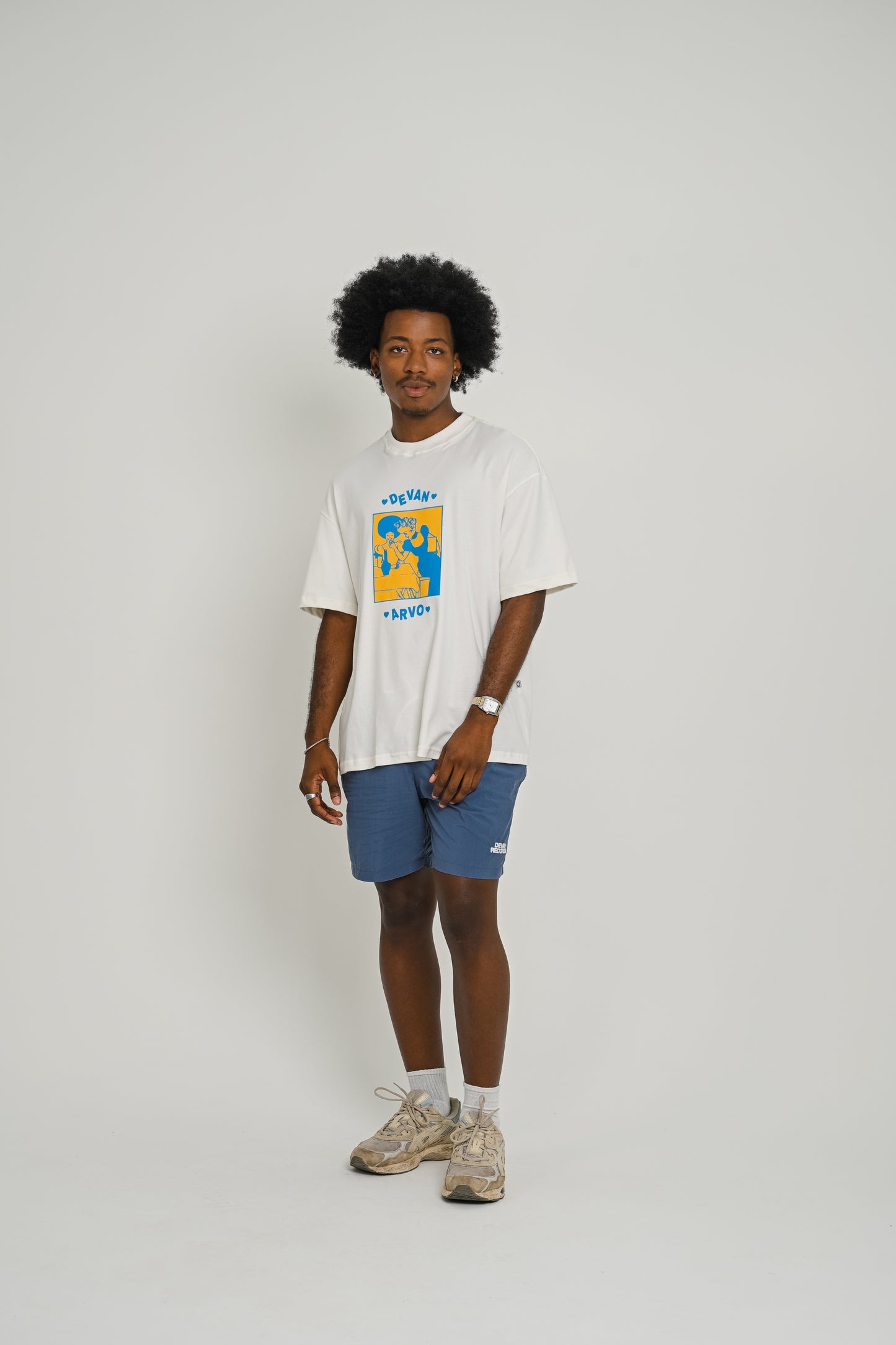 Camiseta Over Devan Love Arvo