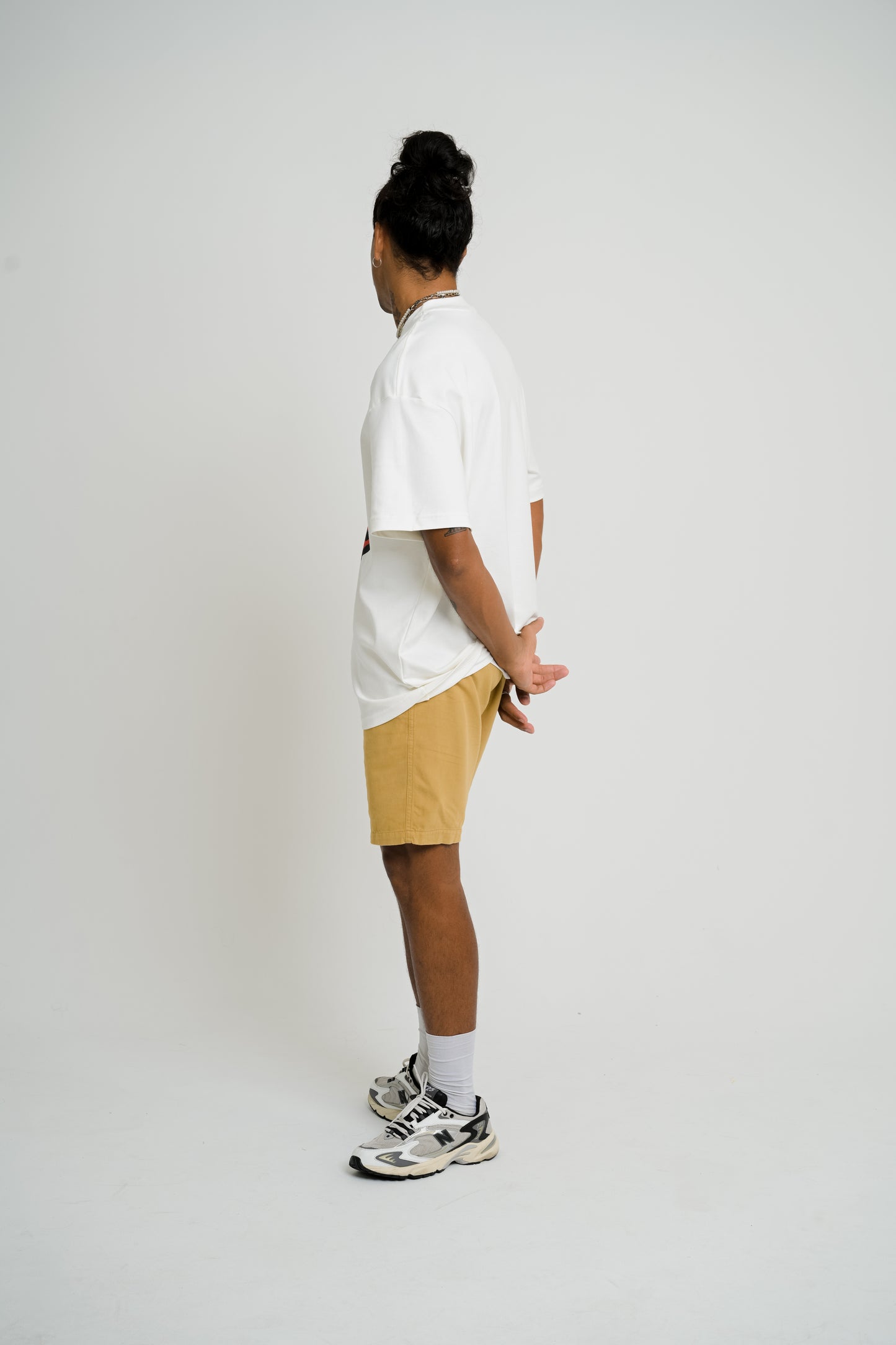 Camiseta Over Morango - Off White
