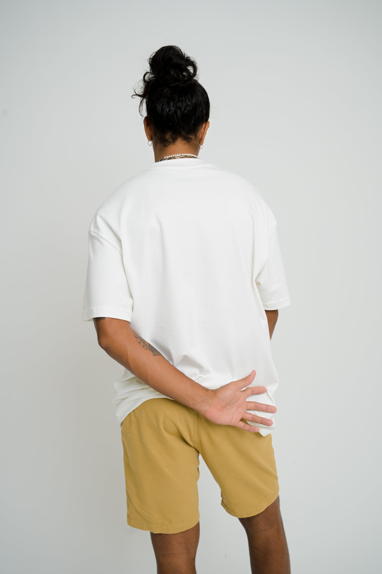 Camiseta Over Morango - Off White