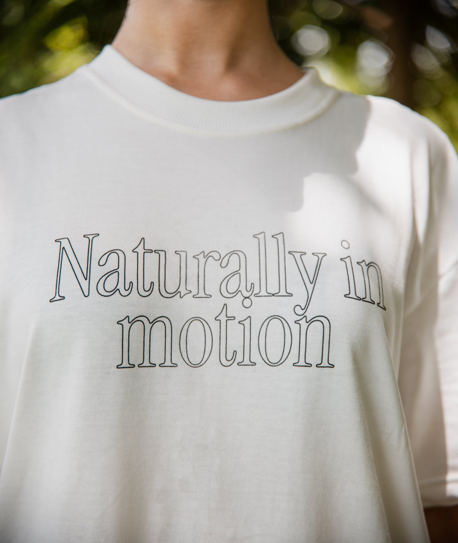 Camiseta Over Naturally in Motion