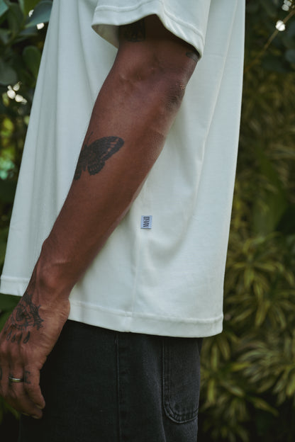 Camiseta over Mercurial Off-White