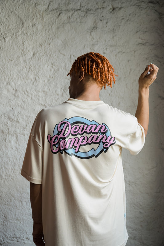 Camiseta Over Devan Company