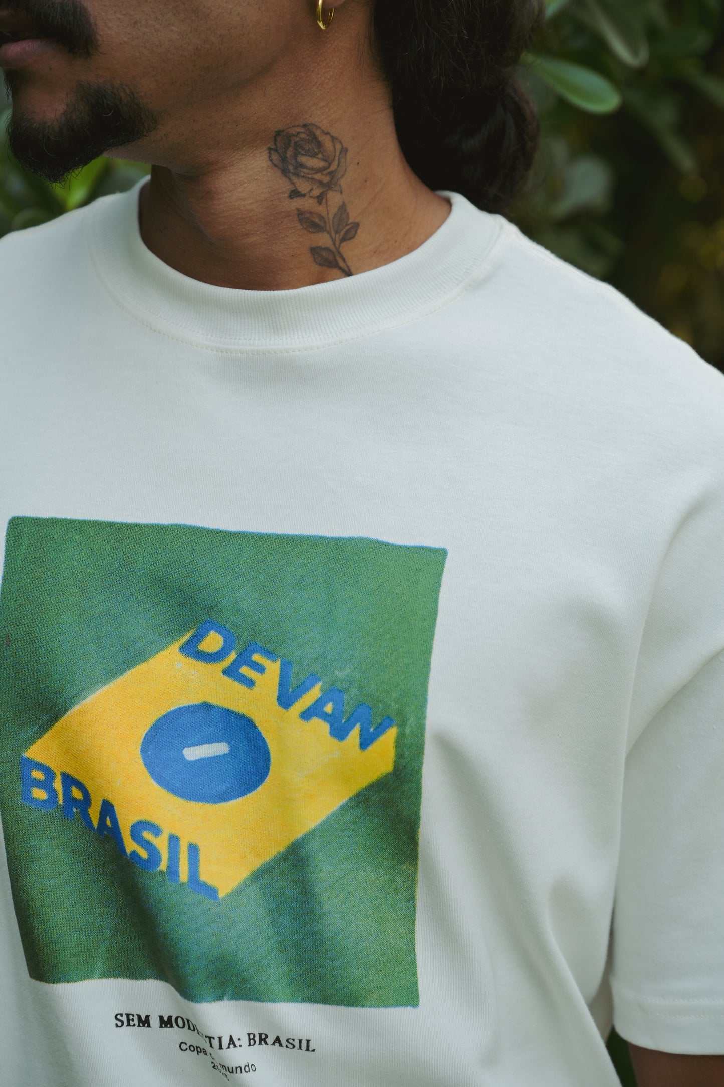 Camiseta Over Devan Brasil Off-White