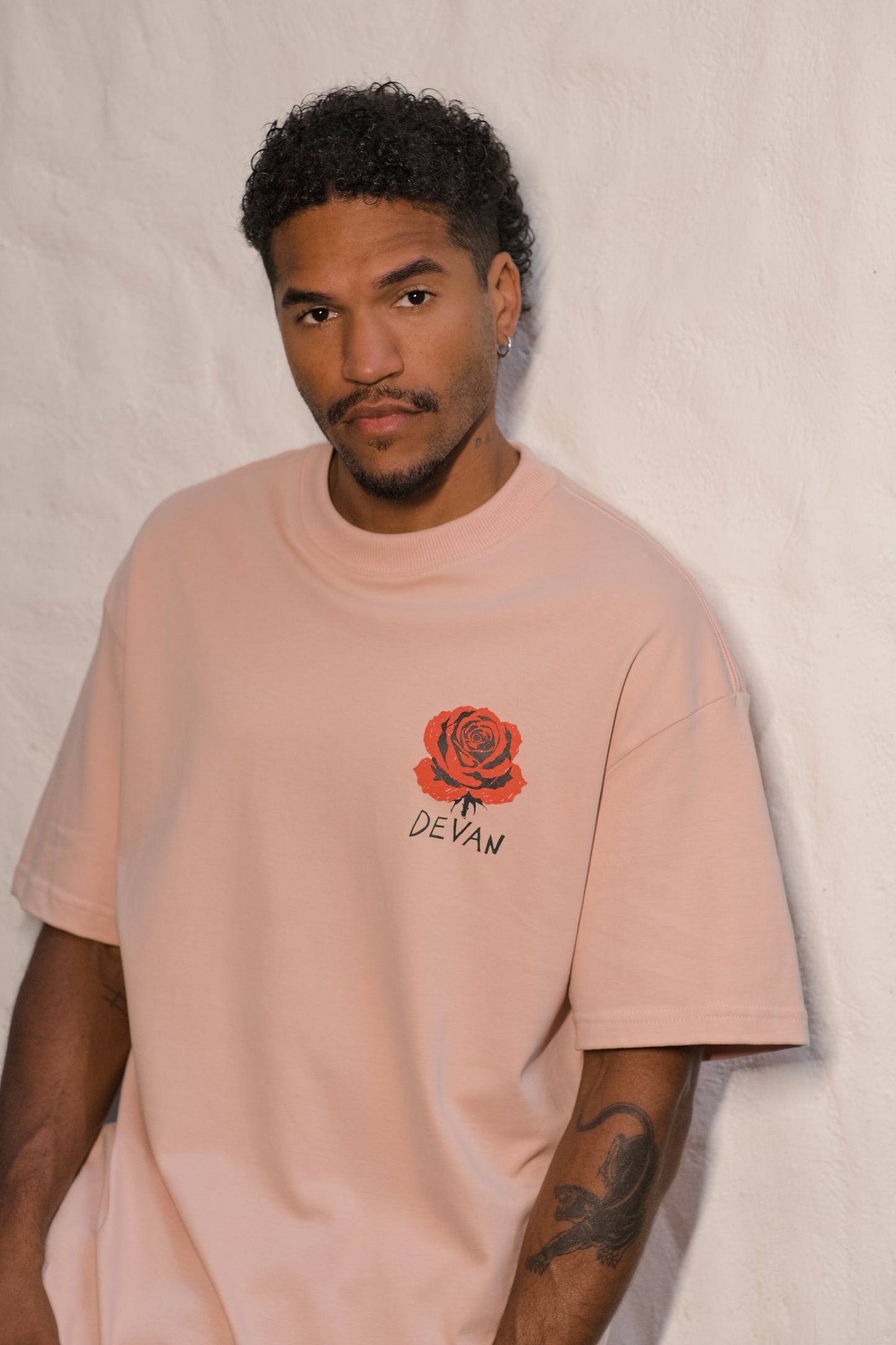 Camiseta Over Malandragem - Rosa