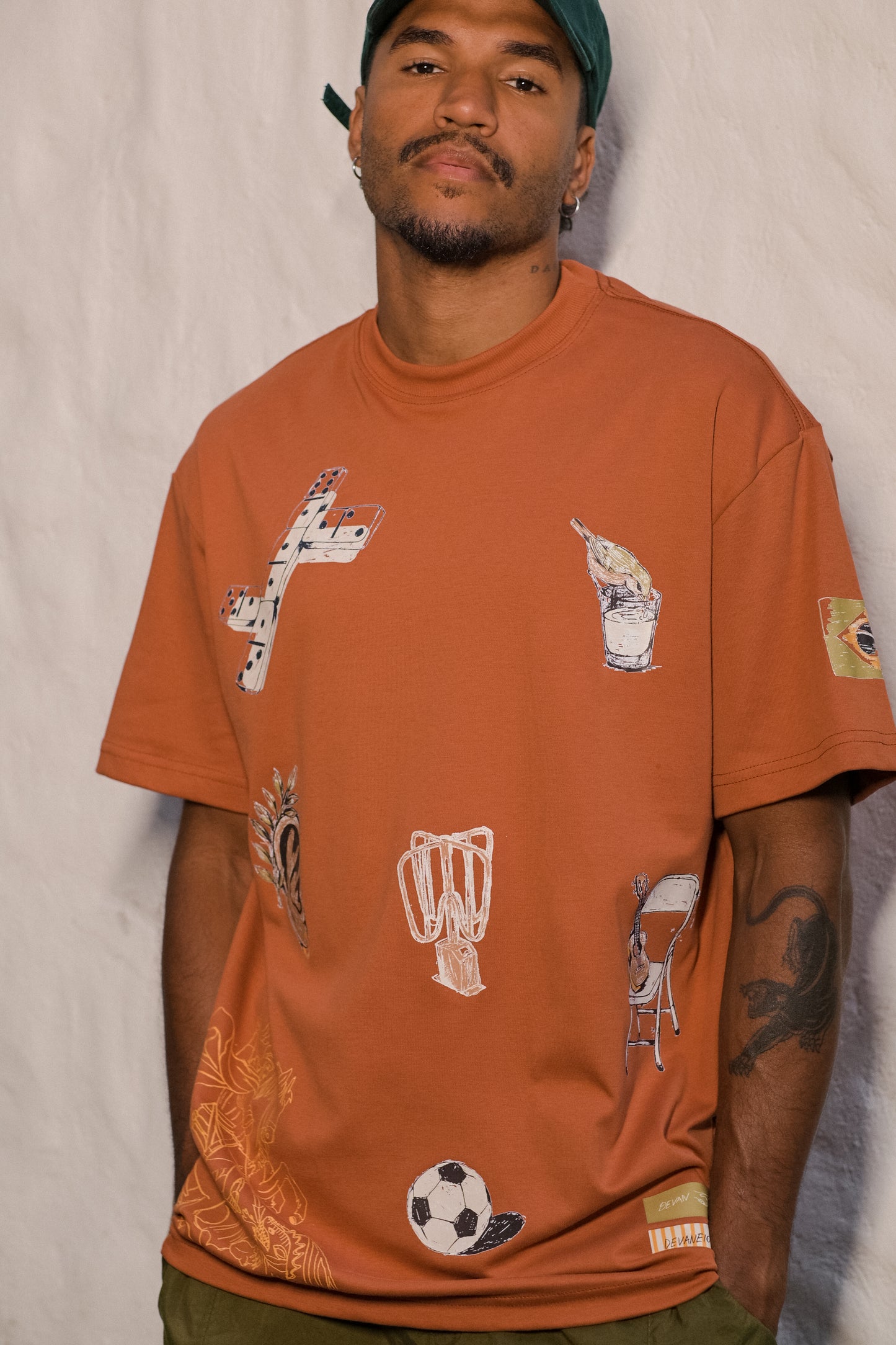 Camiseta Over Encontro - Marrom