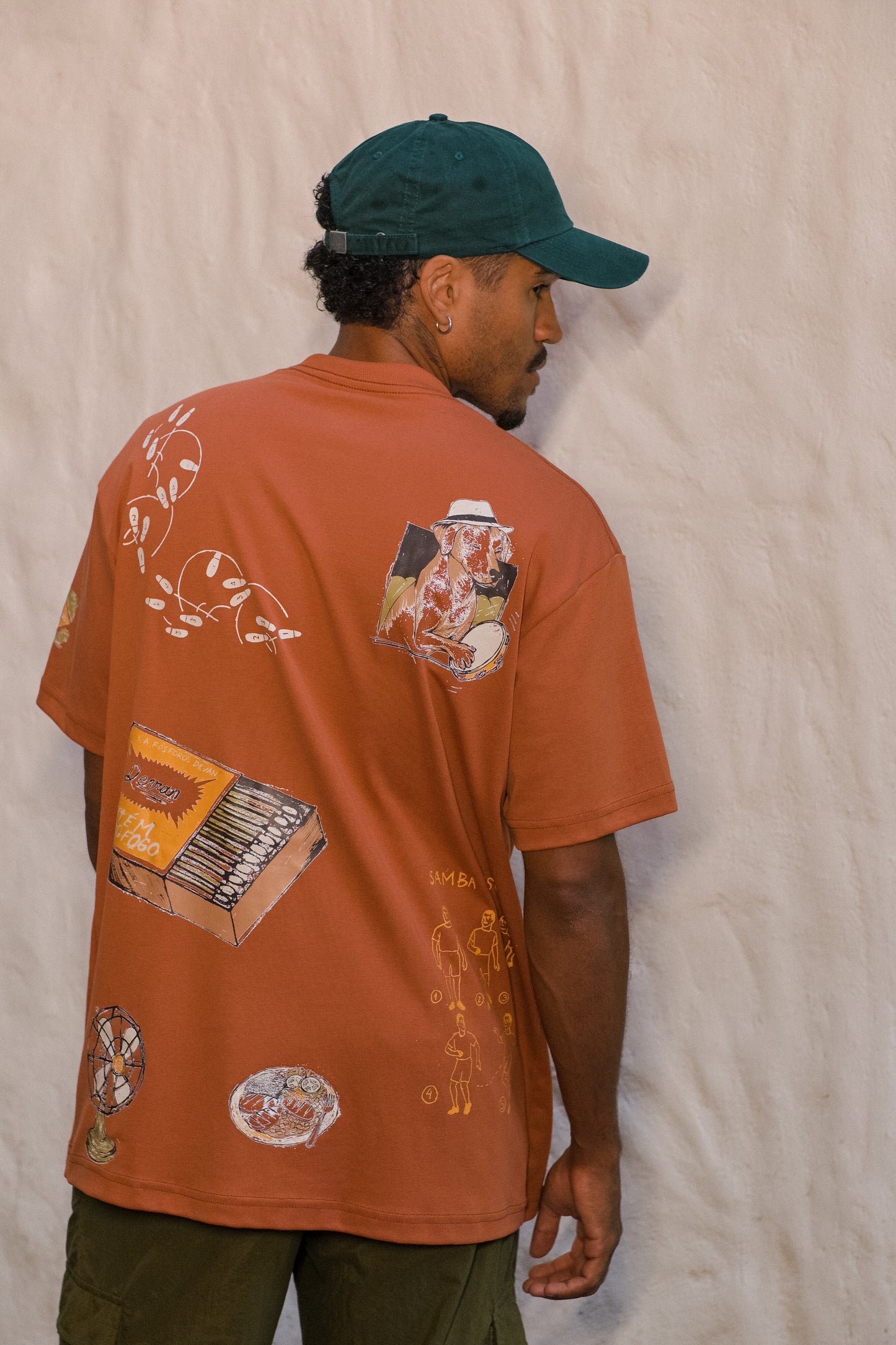 Camiseta Over Encontro - Marrom