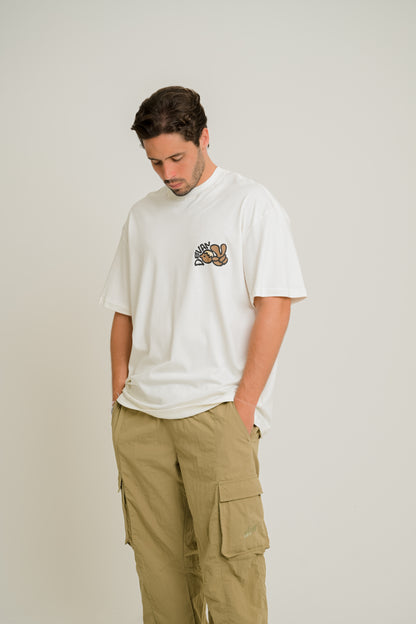 Camiseta Over Garotinho - Off White