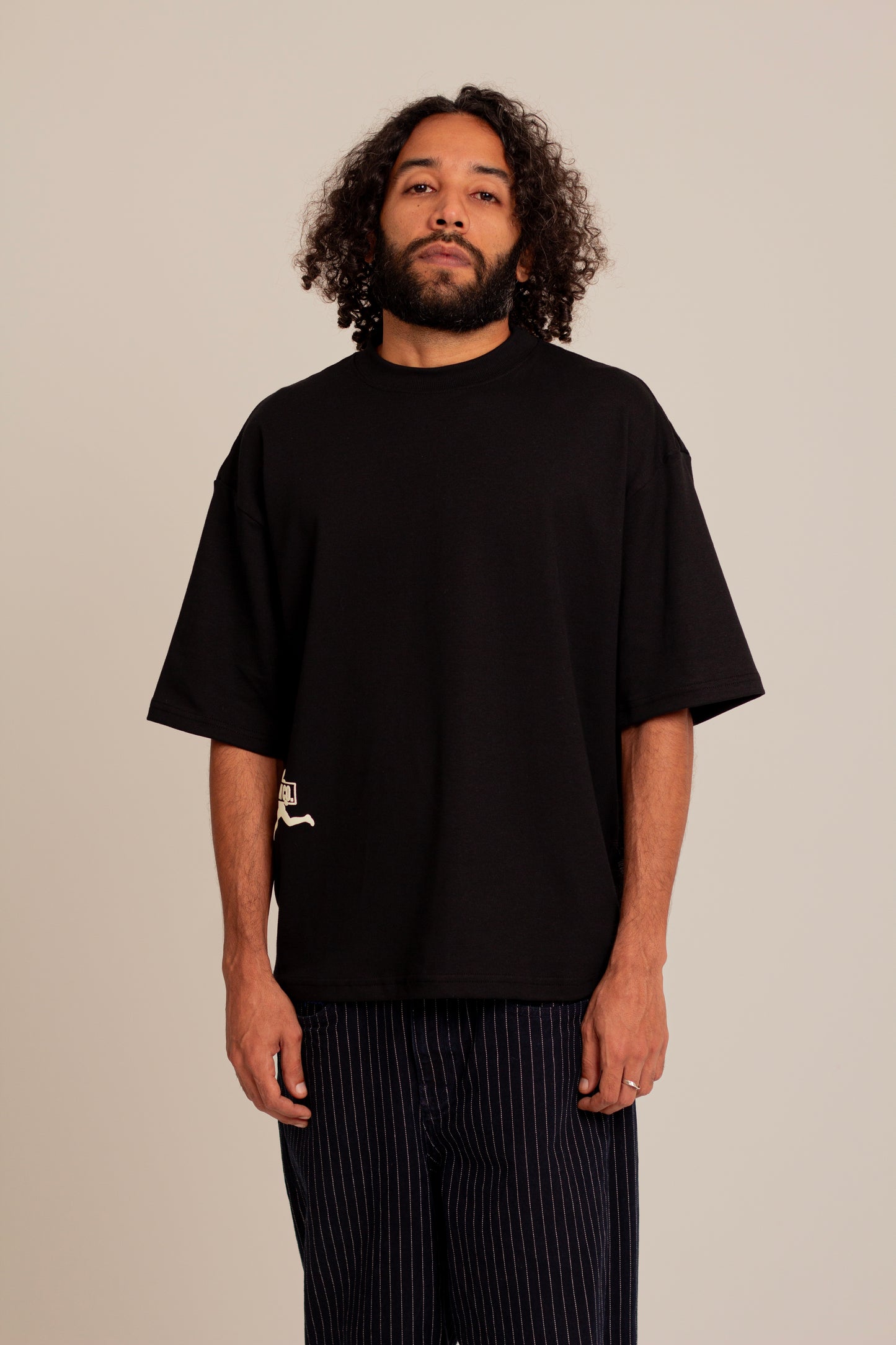 Camiseta Boxy Get Out