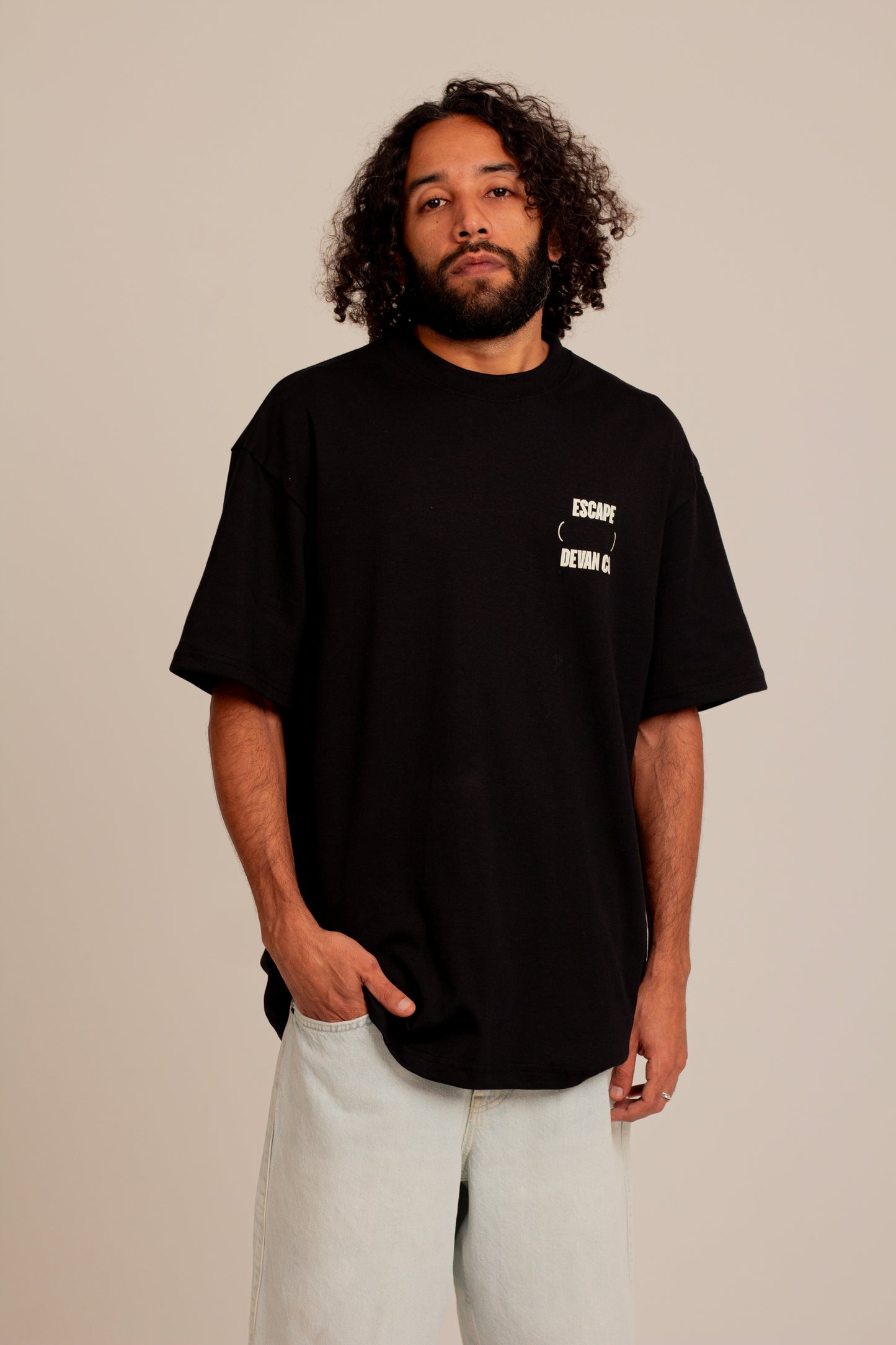 Camiseta Over Finding Power Preto