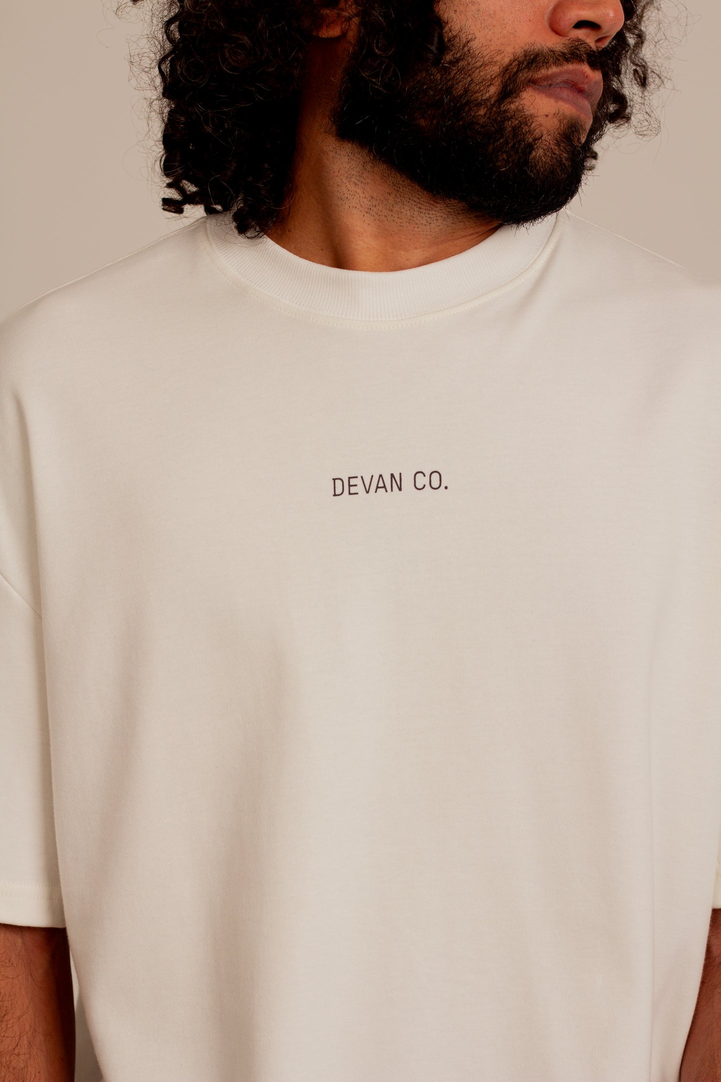 Camiseta Over Quero Escapar Daqui