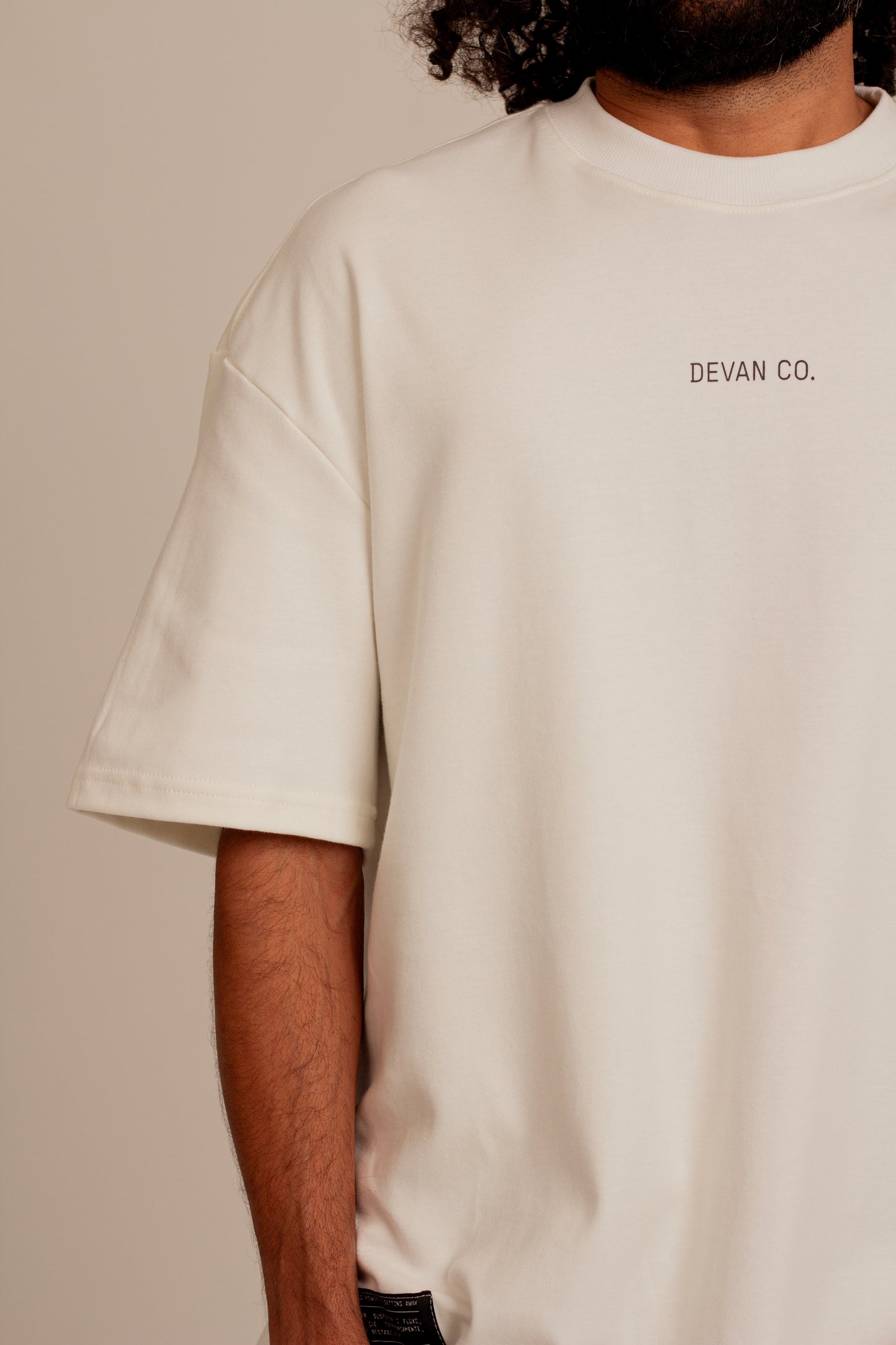 Camiseta Over Quero Escapar Daqui