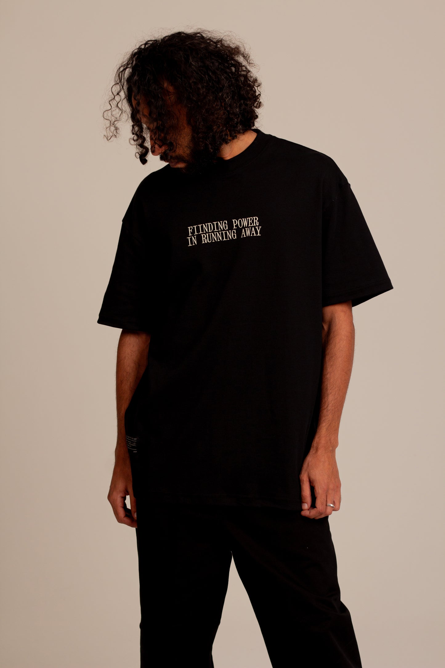 Camiseta Over Ponto de Fuga Preto