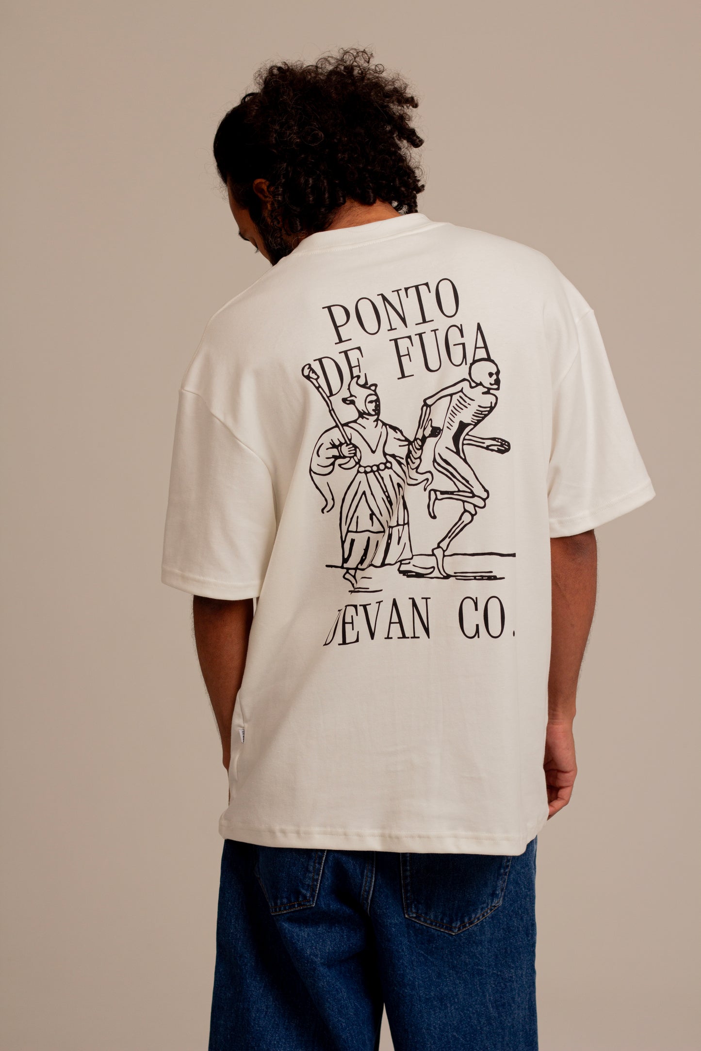 Camiseta Over Ponto de Fuga Off White