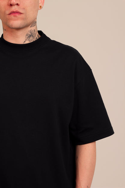 Camiseta Boxy Soho - Preta